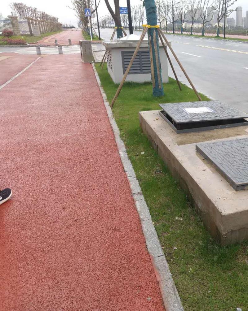 景德鎮(zhen)現場 景德(de)鎮現場(chang)